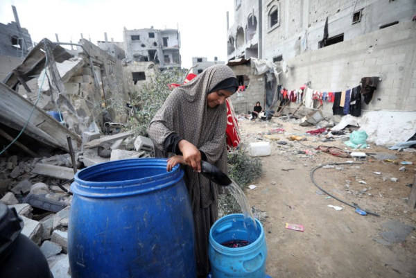 Human Rights Watch accuses Israel of 'extermination' by intentionally depriving Gaza of water