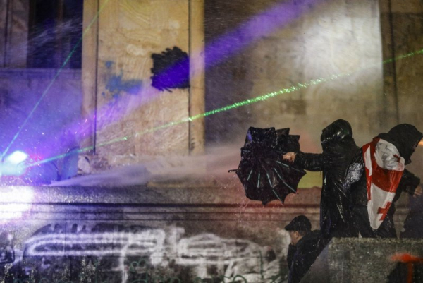 Unrest as protesters take to streets of Tbilisi for 4th night over EU accession suspension