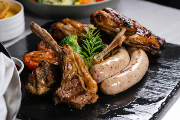 Study tackles salt, nutritional content of foods in pro football TV ads Study tackles salt, nutritional content of foods in pro football TV ads