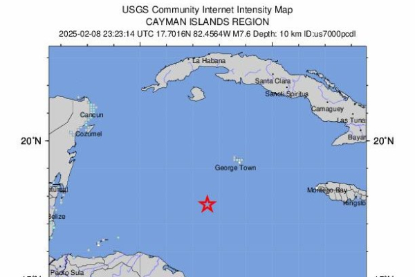7.6-magnitude earthquake triggers Caribbean tsunami warnings