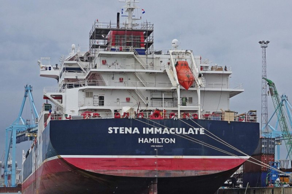 36 people brought ashore after North Sea collision between oil tanker, cargo ship 36 people brought ashore after North Sea collision between oil tanker, cargo ship