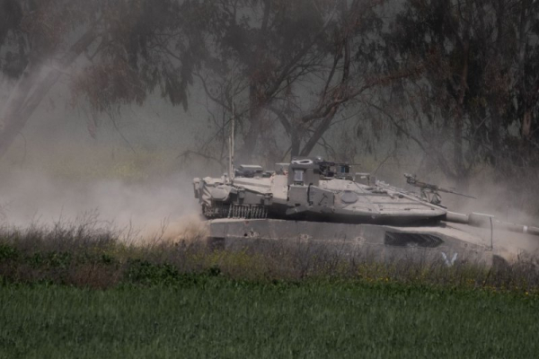 Hamas fires rockets into Tel Aviv as cease-fire crumbles Hamas fires rockets into Tel Aviv as cease-fire crumbles