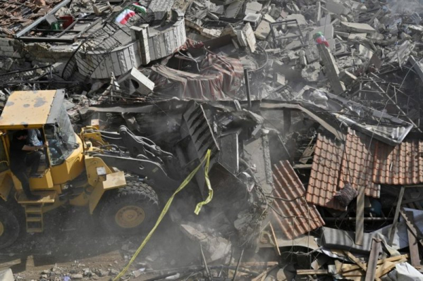 Israel hits Beirut's southern suburbs for first time since November cease-fire Israel hits Beirut's southern suburbs for first time since November cease-fire