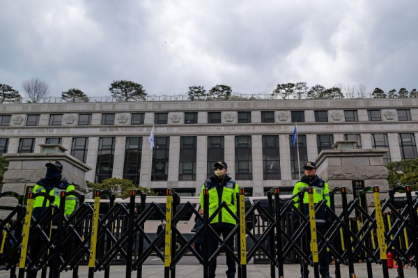 Korean court rules suspended President Yoon Suk Yeol must be freed from detention