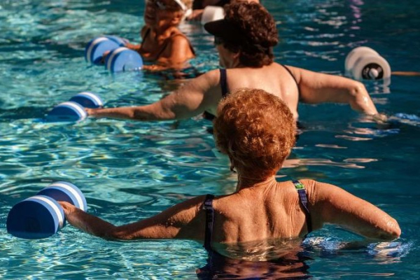 Lose weight and get fit with water aerobics
