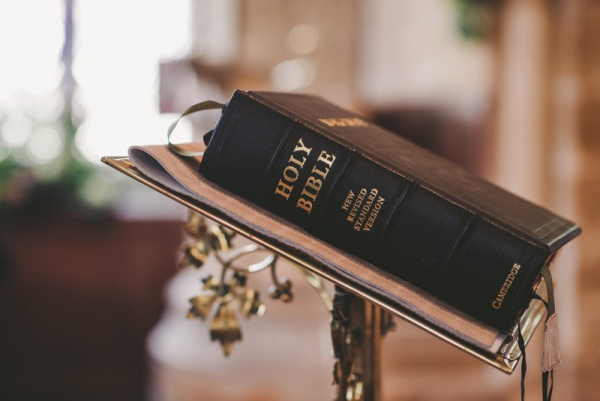 Report: World's Catholic population grows, but number of priests declines Report: World's Catholic population grows, but number of priests declines