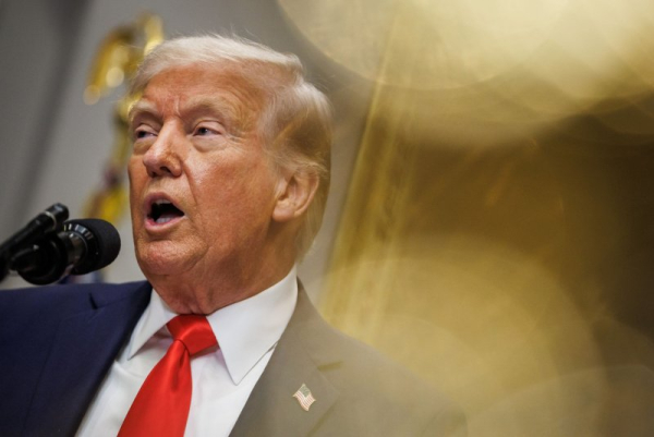 U.S. 25% tariffs on Canadian, Mexican goods take effect; Canada retaliates