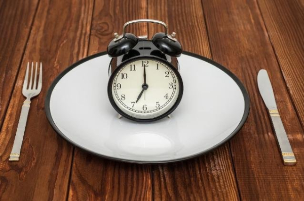 Fasting every other day outperforms calorie cutting, clinical trial indicates