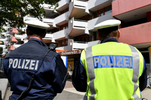 German police raid home of teen accused of producing a ricin-based toxin