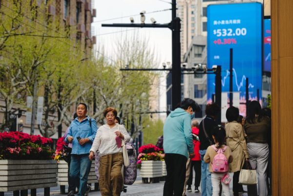 Global markets in meltdown as tariffs zero-hour approaches