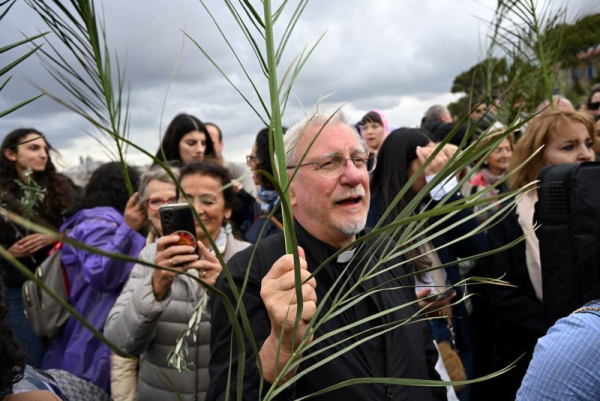 Palm Sunday strike on Gaza hospital draws Christian condemnation