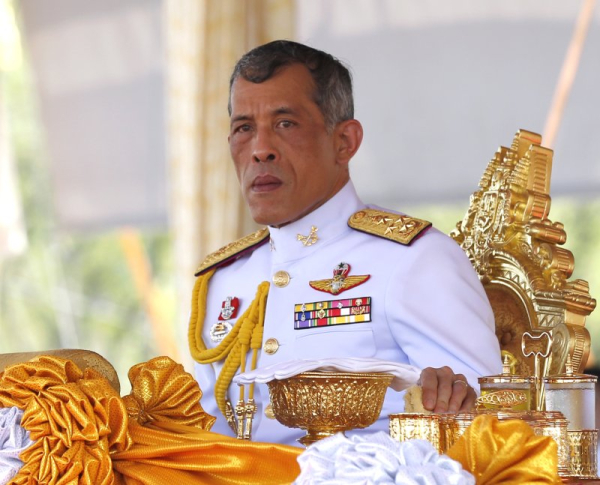Thai authorities arrest American academic on charges of insulting the monarchy