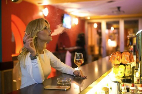 Three bad habits can be hard on health as young as the mid-30s, study finds