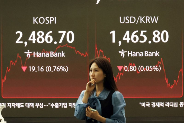 Trump Tariffs: Global stocks fall for second day on China retaliation, world economy fears Trump Tariffs: Global stocks fall for second day on China retaliation, world economy fears