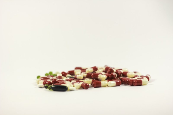 Trump's executive order seeks to lower prescription drugs prices, including Medicare patients