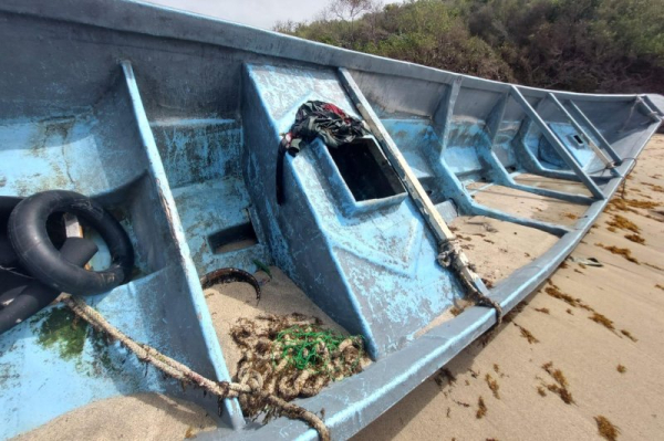 Police: 11 bodies found in Caribbean boat likely African refugees