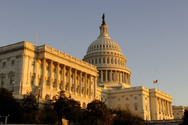 Ukraine delegation visits Washington as Senate mulls Russia sanctions