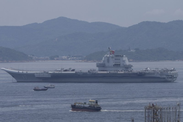 Chinese aircraft carrier Shandong docks in Hong Kong for ceremony Chinese aircraft carrier Shandong docks in Hong Kong for ceremony