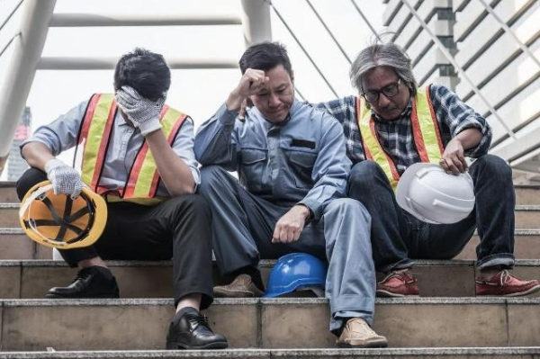 Four-day work week benefits workers, employers, study says Four-day work week benefits workers, employers, study says