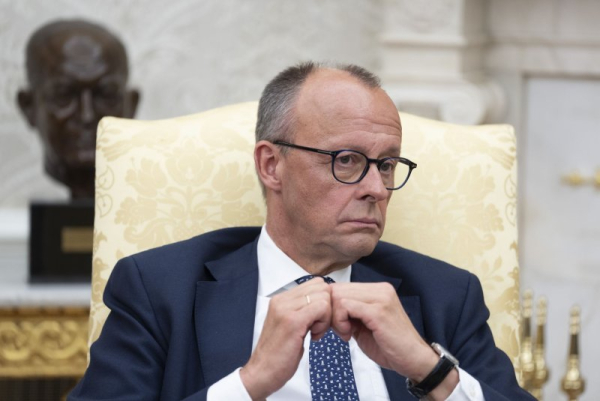 Germany suspends weapons exports to Israel Germany suspends weapons exports to Israel