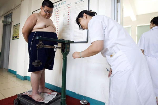 PFAS chemicals tied to weight loss difficulties in teens