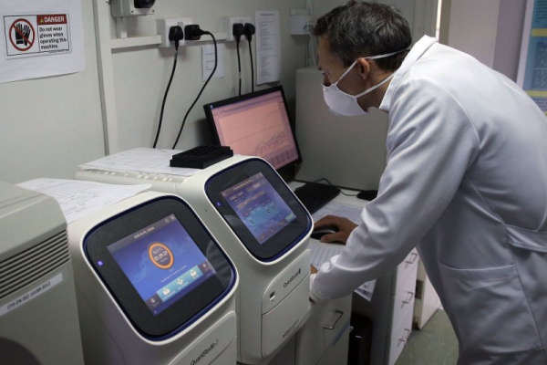 Researchers recommend scalp implants for epilepsy tracking