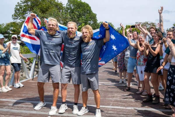 Scottish brothers set rowing record across the Pacific Ocean Scottish brothers set rowing record across the Pacific Ocean