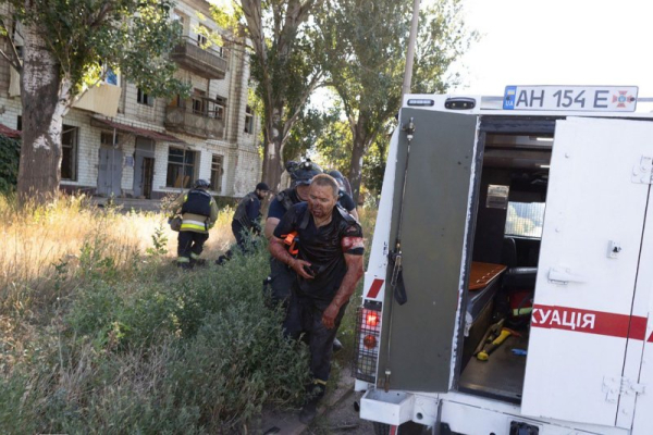 Ukraine, Russia trade airborne attacks killing 7 and injuring 13 Ukraine, Russia trade airborne attacks killing 7 and injuring 13