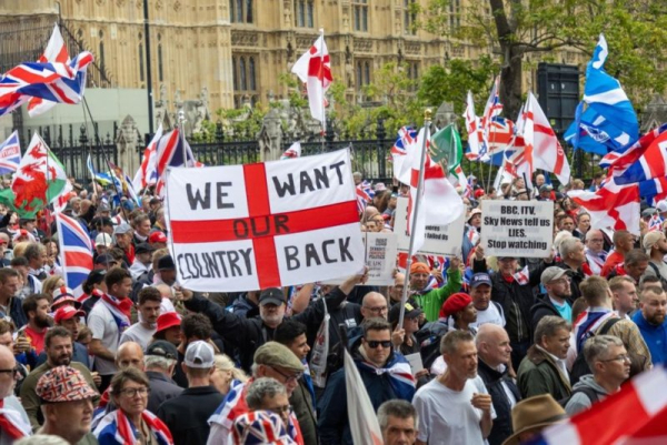 100,000+ march in U.K. 'Unite the Kingdom' protest in London