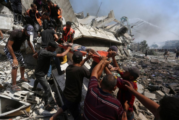 Israeli ground forces push deeper into Gaza City