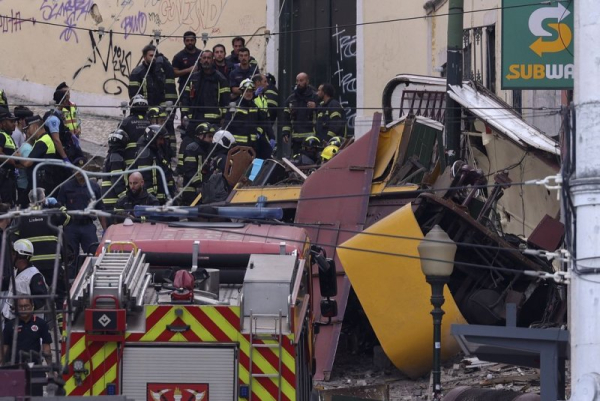 Lisbon funicular rail car derails, killing 15