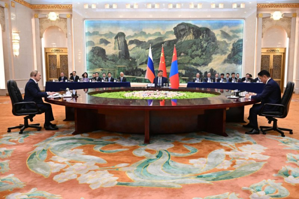 Putin praises 'unprecedented' cooperation with China on Beijing visit