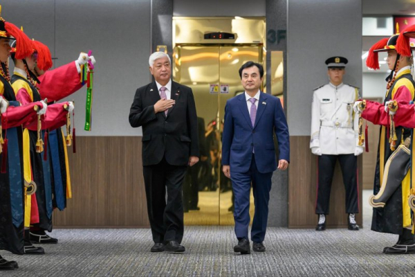 South Korea, Japan defense chiefs meet amid growing North Korea concerns
