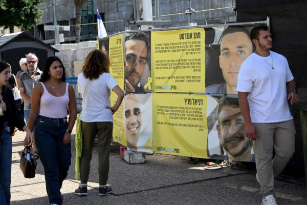 Israeli military receives 7 hostages released by Hamas