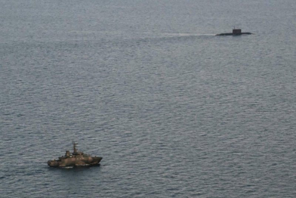 Sweden military shadows 'limping' Russian sub in Baltic Sea