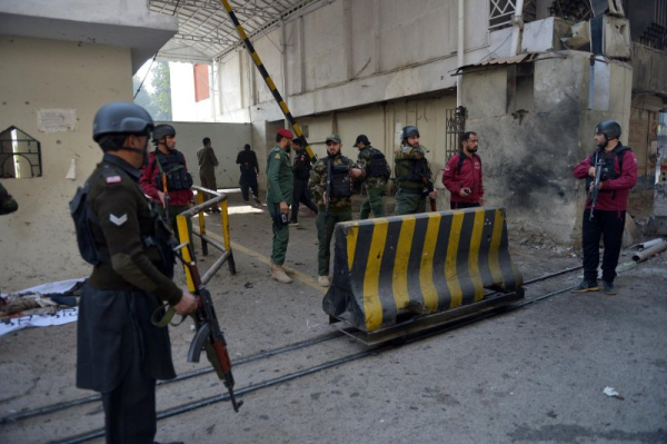 3 Pakistani national police killed, 12 others hurt, in suicide bombing 3 Pakistani national police killed, 12 others hurt, in suicide bombing