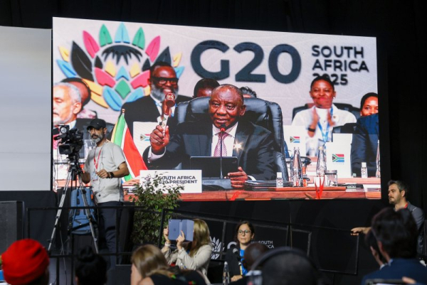 As G20 closes, Ramaphosa refuses to pass baton to junior U.S. diplomat