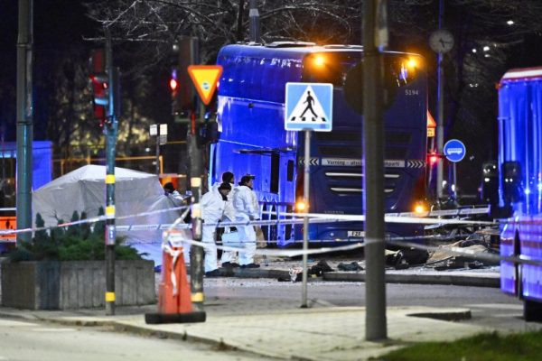 Double-decker bus crash in Sweden kills multiple victims Double-decker bus crash in Sweden kills multiple victims