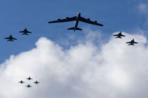 Global airlines cancel Venezuelan flights amid military tensions