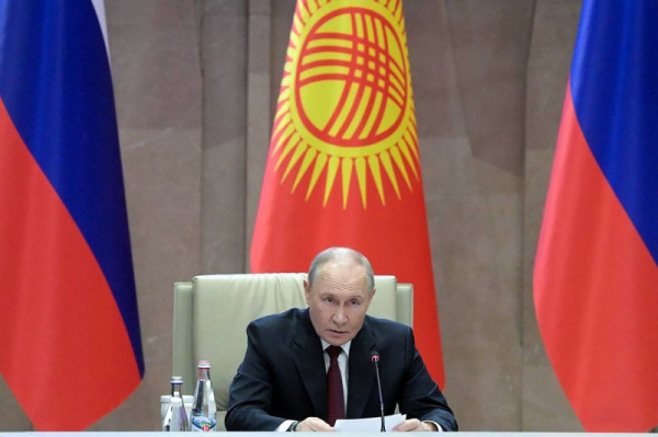 Putin says he's open to U.S. peace plan, but Ukraine must cede land