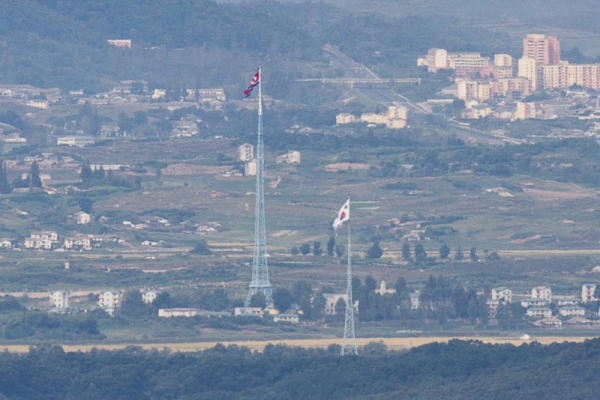 S. Korea proposes military talks with N. Korea to prevent possible clashes at border