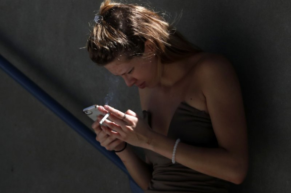 Tobacco remains top cause of fatal cancer, despite lower smoking rates Tobacco remains top cause of fatal cancer, despite lower smoking rates