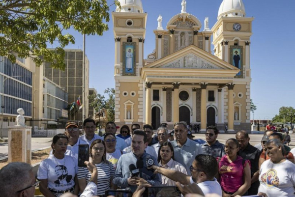 Maduro government announces release of 99 political prisoners