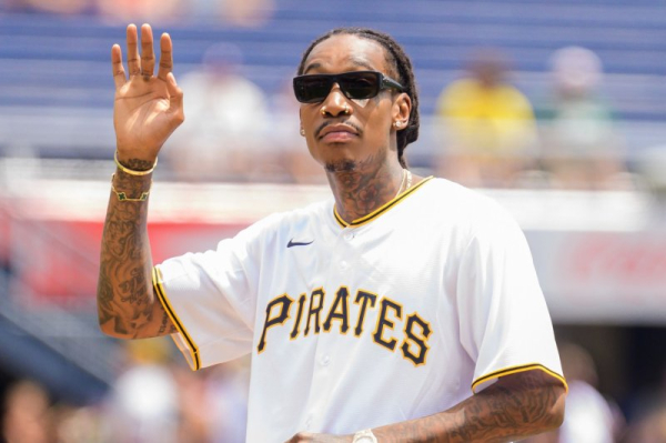 Romania sentences Wiz Khalifa to 9 months for marijuana use