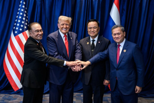 Thailand, Cambodia agree to talks after Trump peace deal fails Thailand, Cambodia agree to talks after Trump peace deal fails
