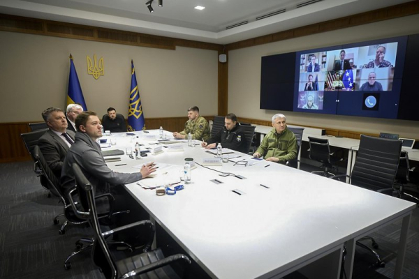 Zelensky says White House has proposed economic buffer zone in Donetsk