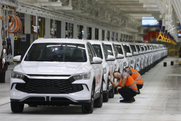 Brazil closes 2025 with record-low unemployment rate