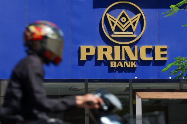 Cambodia extradites alleged scam boss, sanctioned by S. Korea, to China