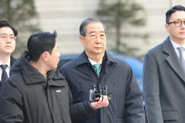Ex-PM Han, special counsel appeal 23-yr prison sentence in insurrection case