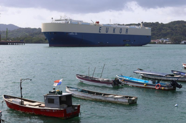 Panama Supreme Court axes port contract with Hong Kong Panama Supreme Court axes port contract with Hong Kong